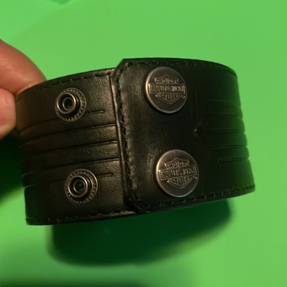 HD CUFF - Picture 3 of 9